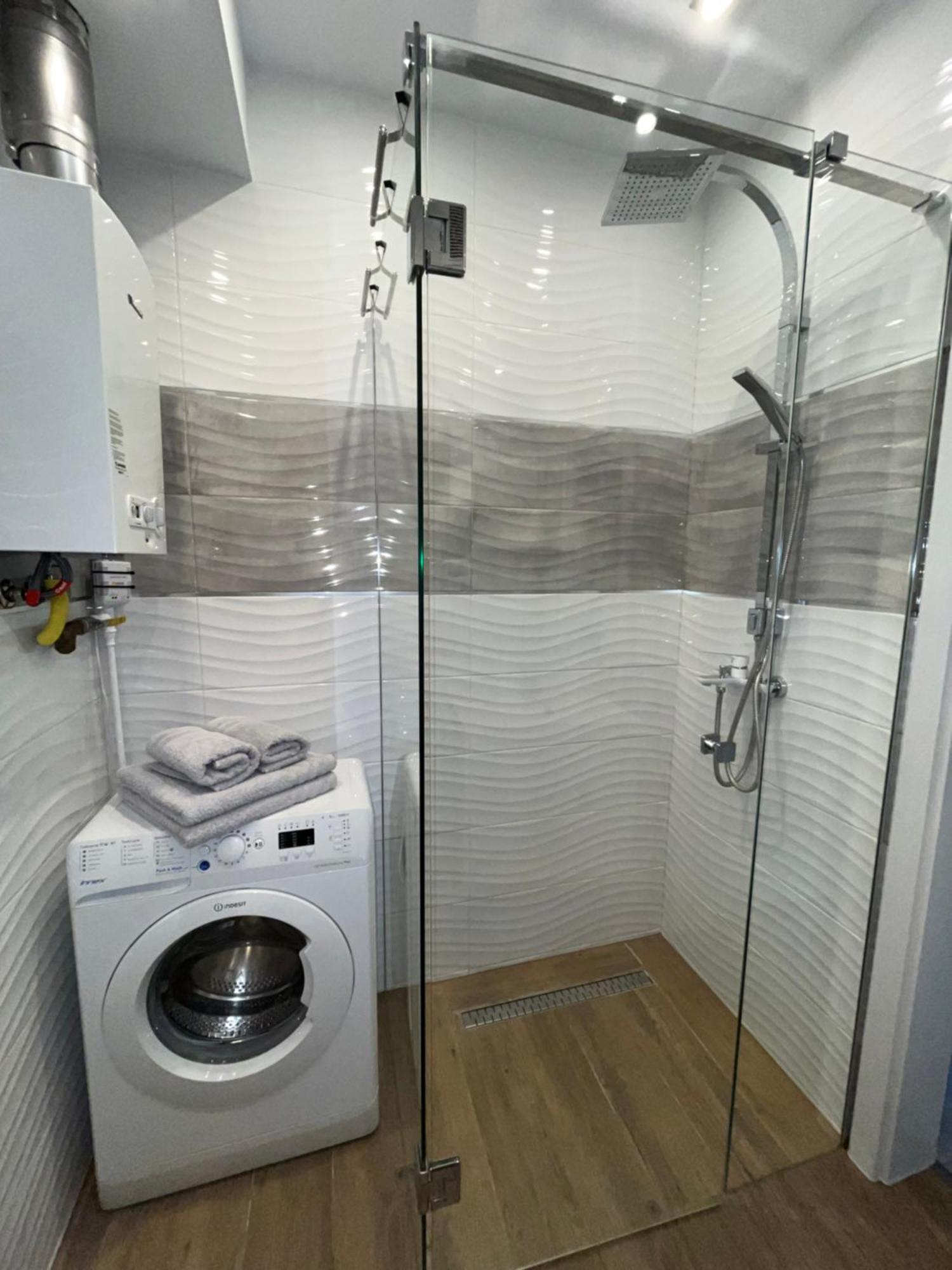 Apartament Sunrise ブィドゴシュチュ エクステリア 写真